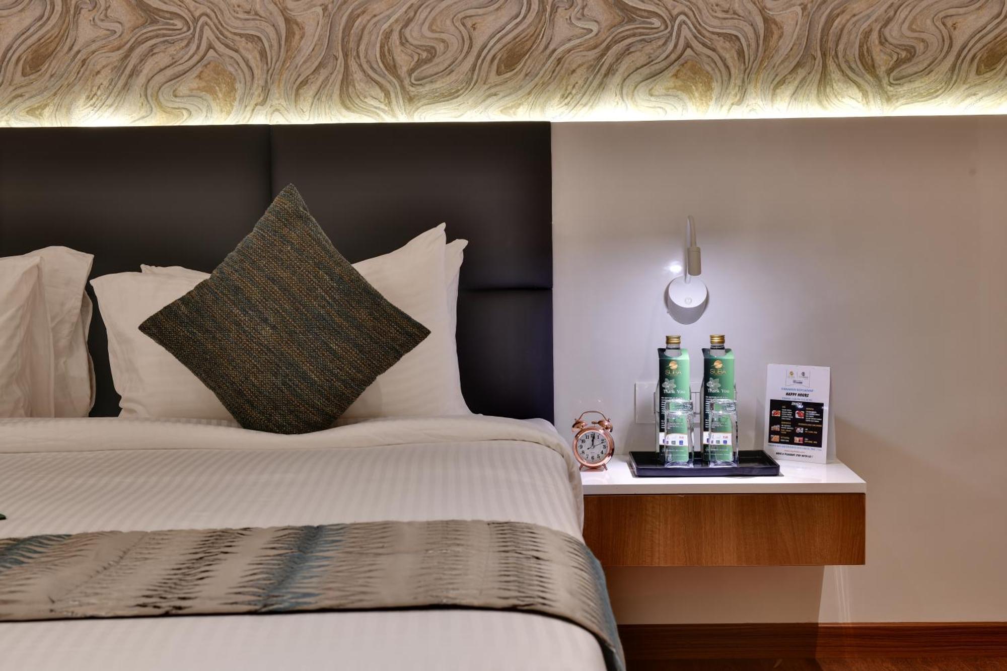 Click Hotel Vista-International Airport Dod Jala Zewnętrze zdjęcie